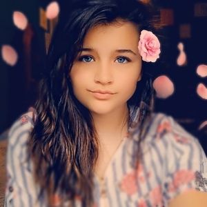 Meet your Posher, Lindsay